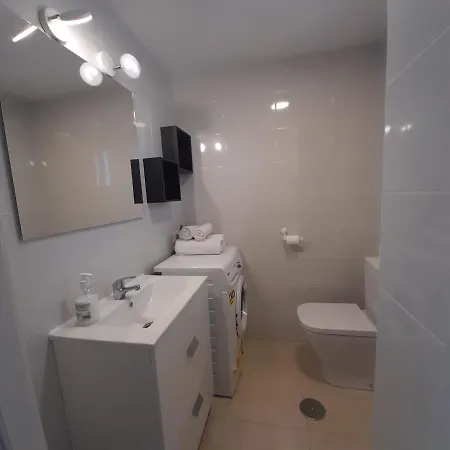 Glamour Alhambra Rincon De Loix Benidorm-sea View-free Parking, Wi-fi, Pool, New Air Conditioning *